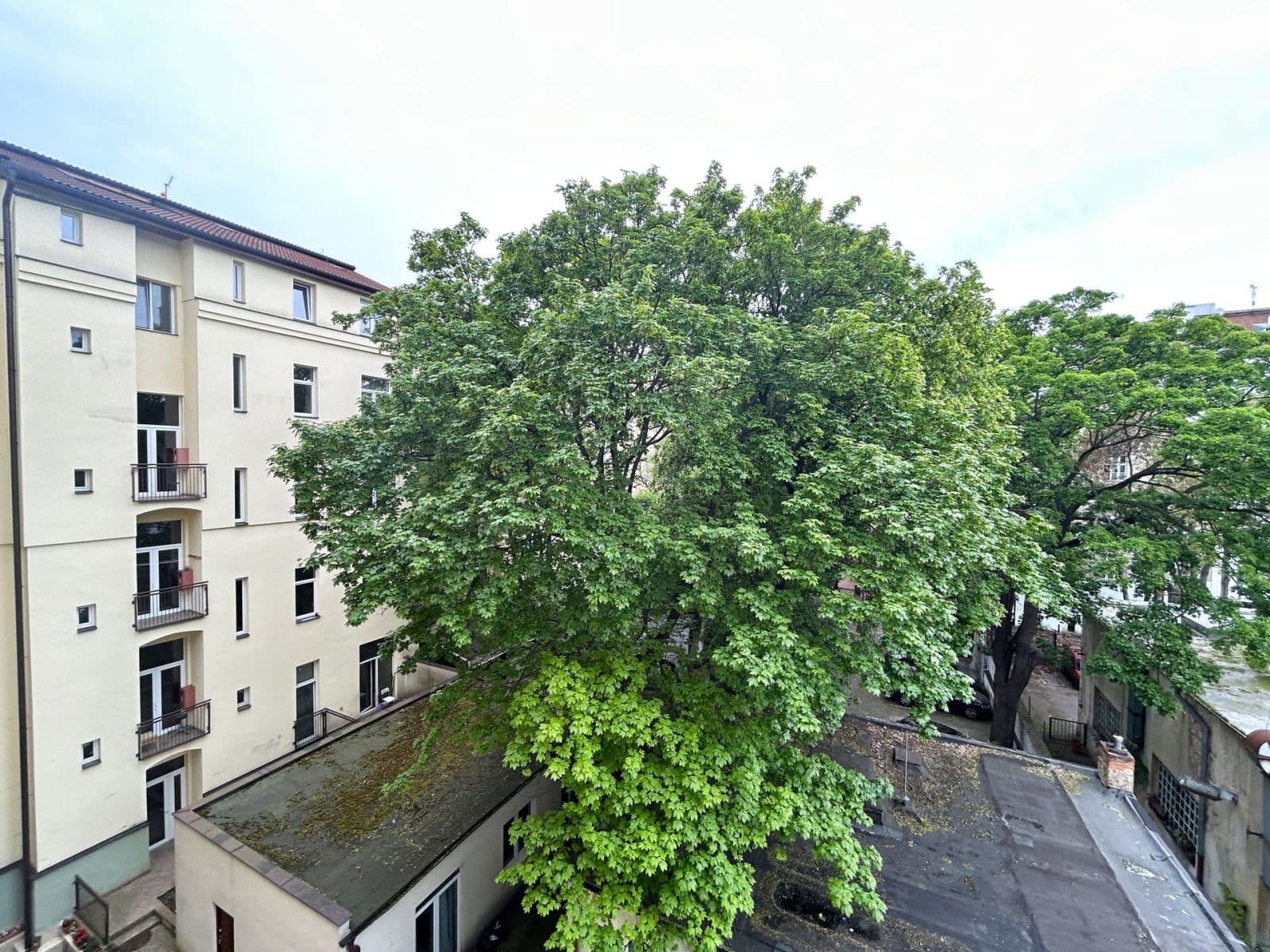 Prenájom bytu 2-izbový 50 m², Vlastislavova, Praha, Praha Prenájom bytu 2-izbový 50 m², Vlastislavova, Praha, Praha