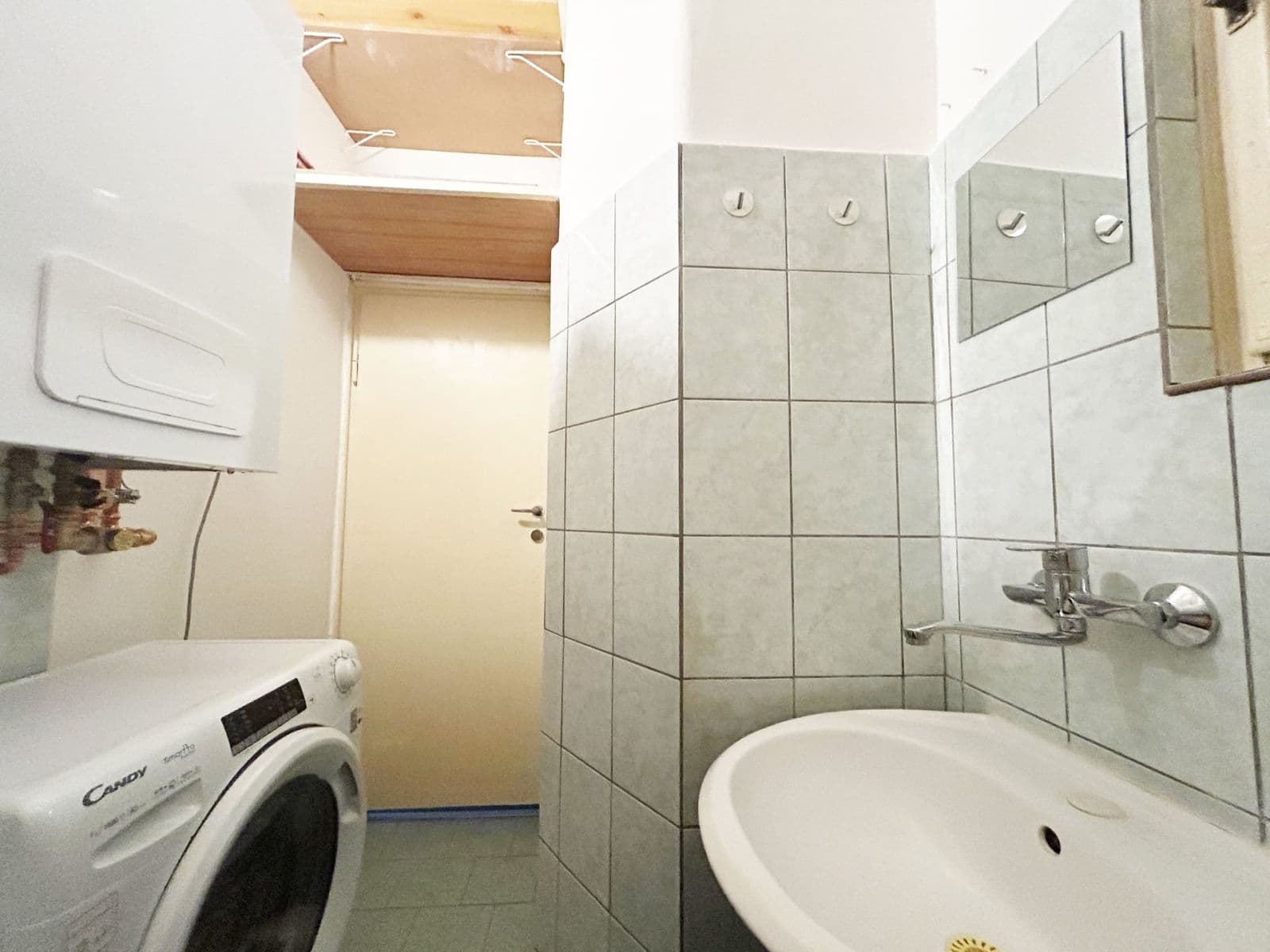 Prenájom bytu 2-izbový 50 m², Vlastislavova, Praha, Praha Prenájom bytu 2-izbový 50 m², Vlastislavova, Praha, Praha