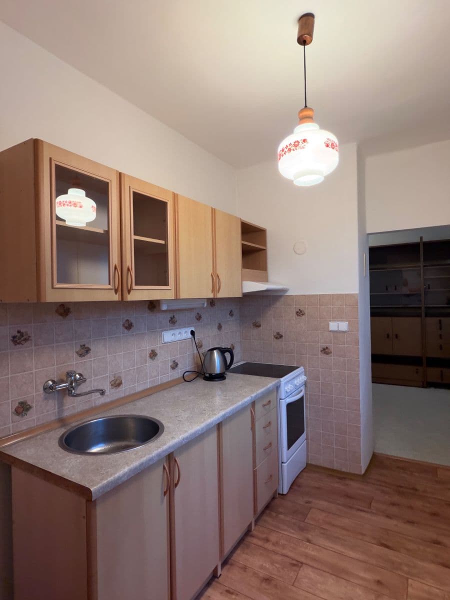 Predaj bytu 1-izbový 30 m², Sídliště, Brandýs nad Labem-Stará Boleslav, Středočeský kraj Predaj bytu 1-izbový 30 m², Sídliště, Brandýs nad Labem-Stará Boleslav, Středočeský kraj