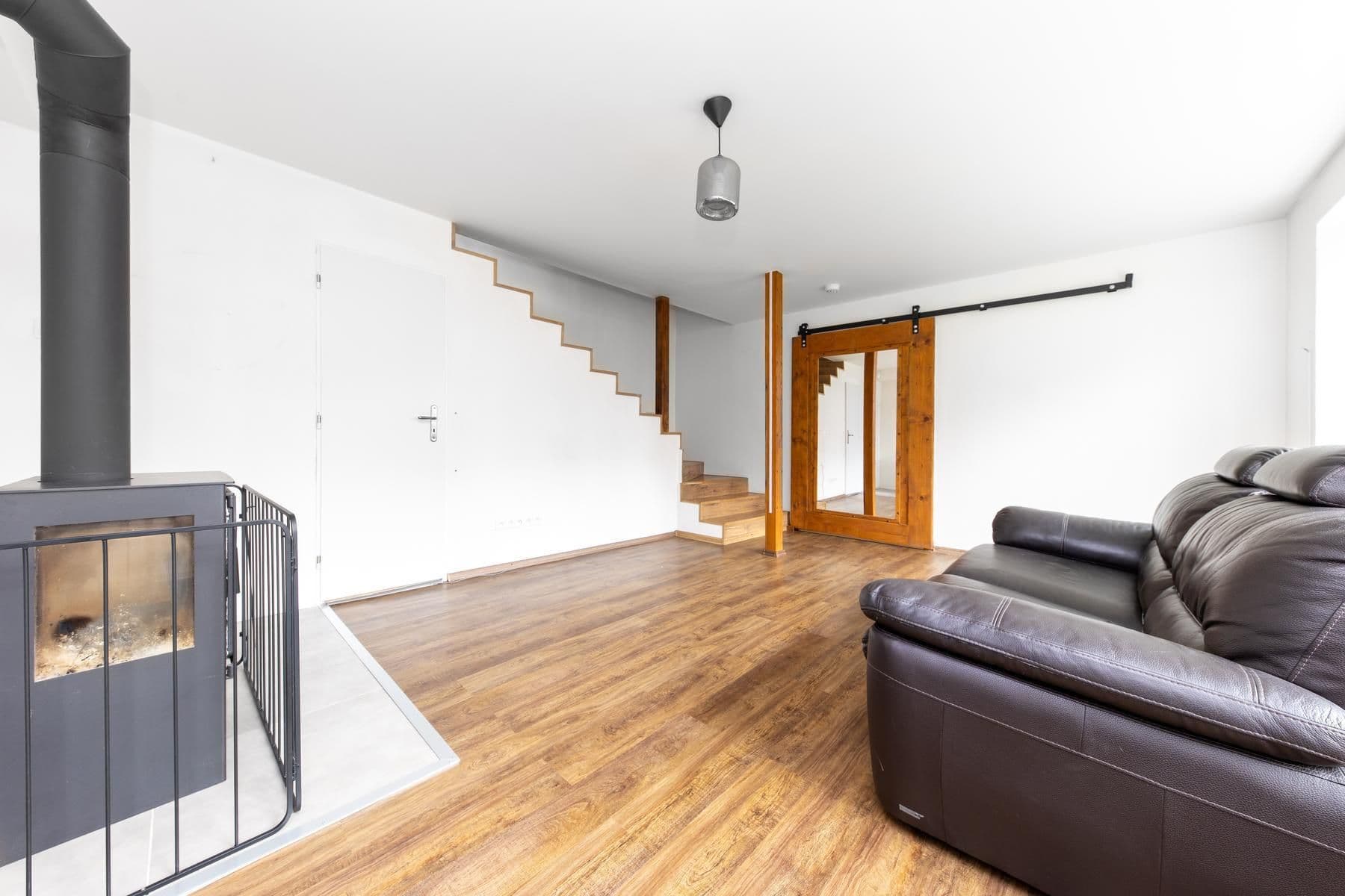 Predaj domu 180 m², pozemek 522 m², Hněvotín, Olomoucký kraj Predaj domu 180 m², pozemek 522 m², Hněvotín, Olomoucký kraj