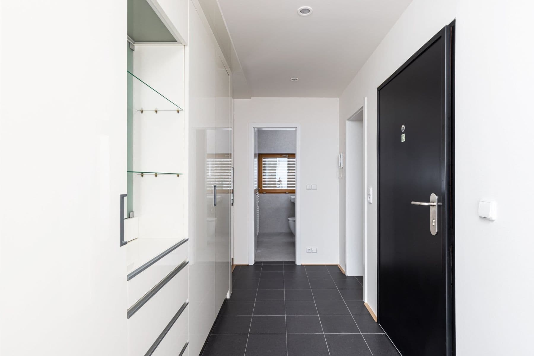Prenájom bytu 3-izbový 95 m², Na Bučance, Praha, Praha Prenájom bytu 3-izbový 95 m², Na Bučance, Praha, Praha