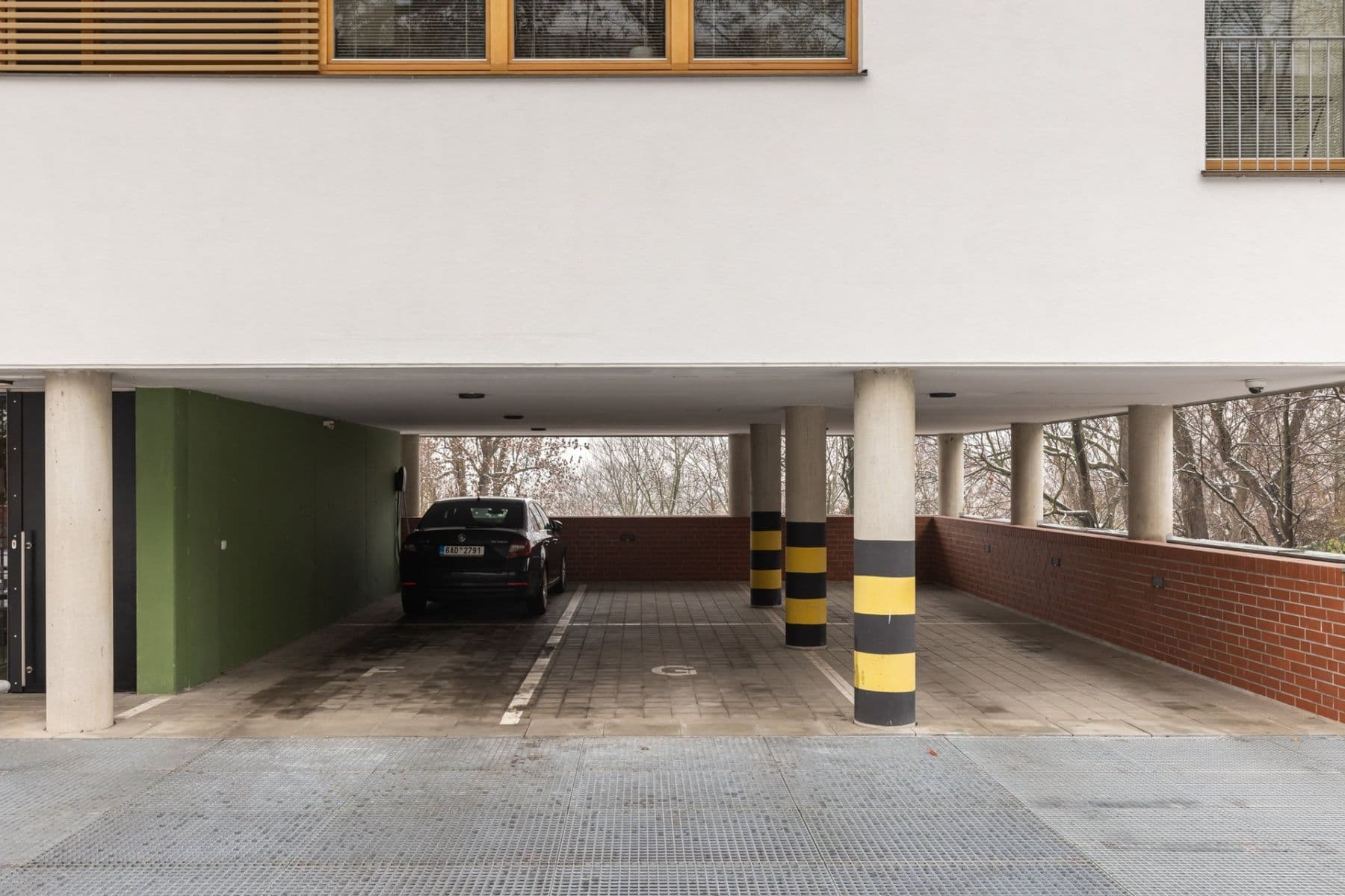 Prenájom bytu 3-izbový 95 m², Na Bučance, Praha, Praha Prenájom bytu 3-izbový 95 m², Na Bučance, Praha, Praha