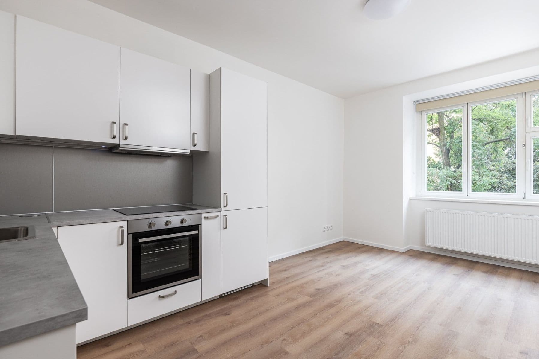 Prenájom bytu 2-izbový 47 m², Baranova, Praha, Praha Prenájom bytu 2-izbový 47 m², Baranova, Praha, Praha