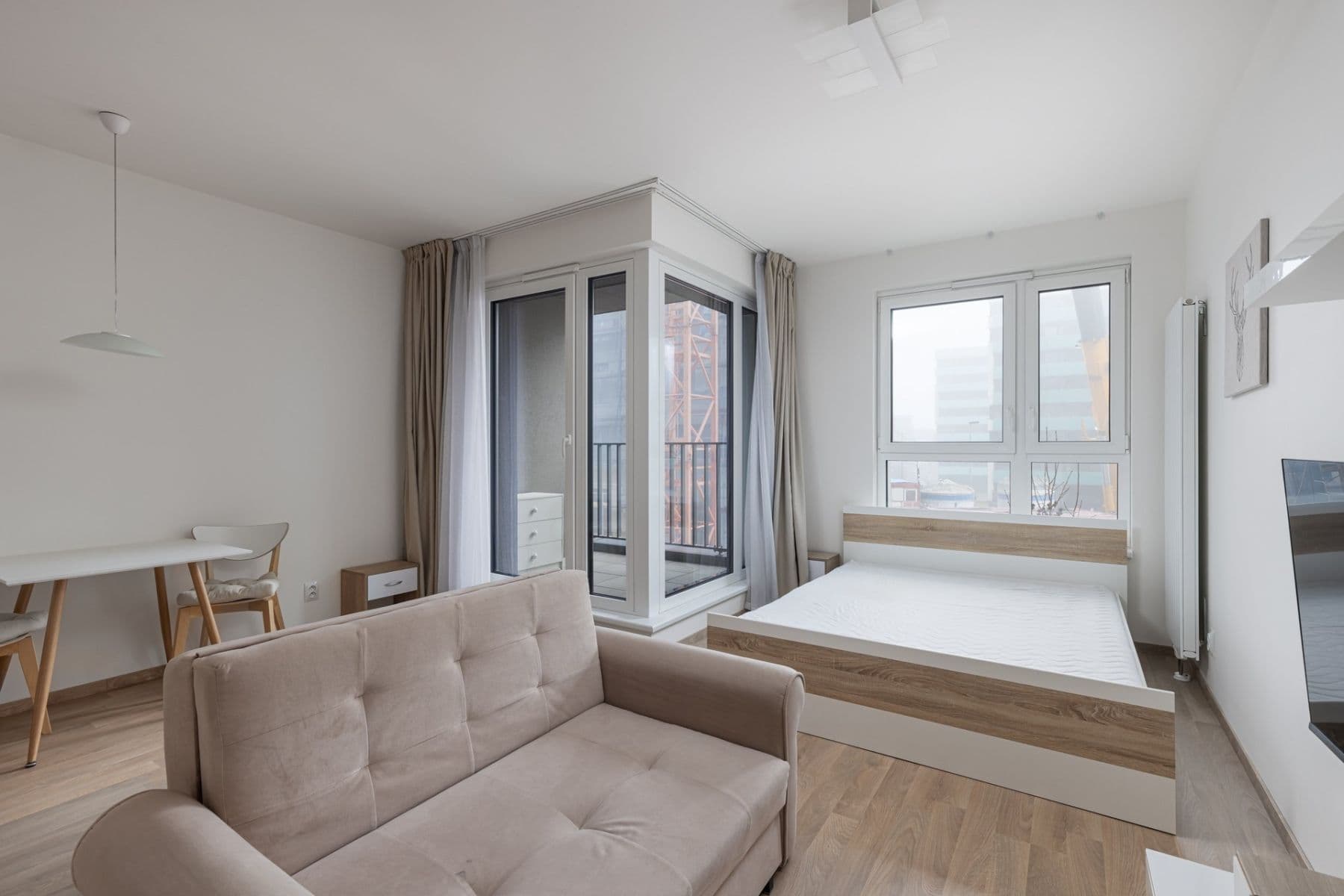 Prenájom bytu 1-izbový 40 m², Olgy Havlové, Praha, Praha Prenájom bytu 1-izbový 40 m², Olgy Havlové, Praha, Praha
