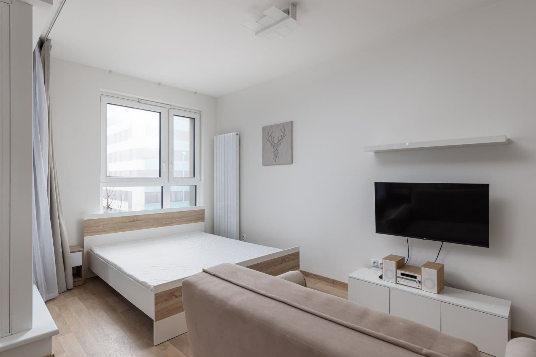 Prenájom bytu 1-izbový 40 m², Olgy Havlové, Praha, Praha Prenájom bytu 1-izbový 40 m², Olgy Havlové, Praha, Praha