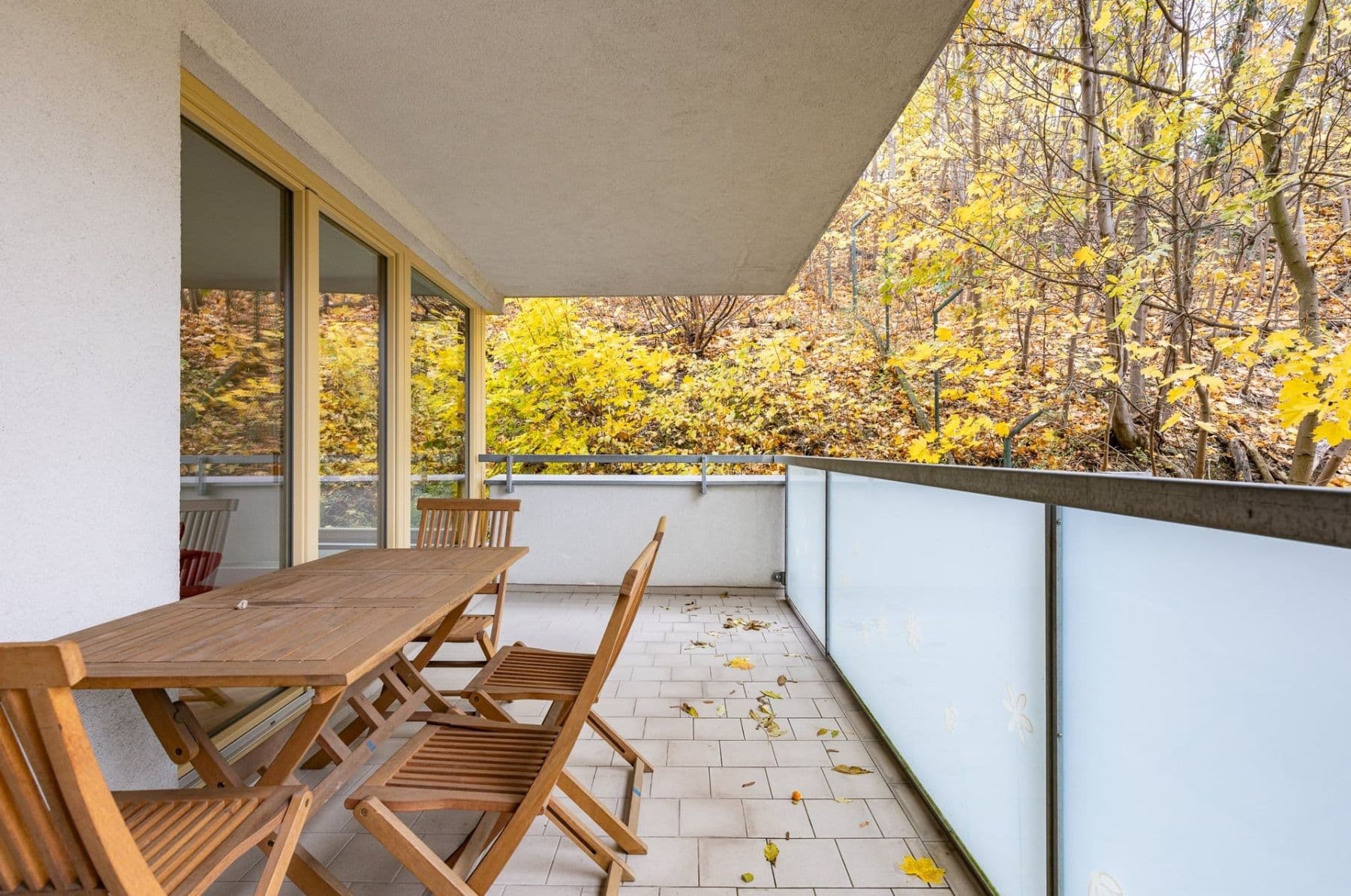 Prenájom bytu 4-izbový 117 m², Jeseniova, Praha, Praha Prenájom bytu 4-izbový 117 m², Jeseniova, Praha, Praha