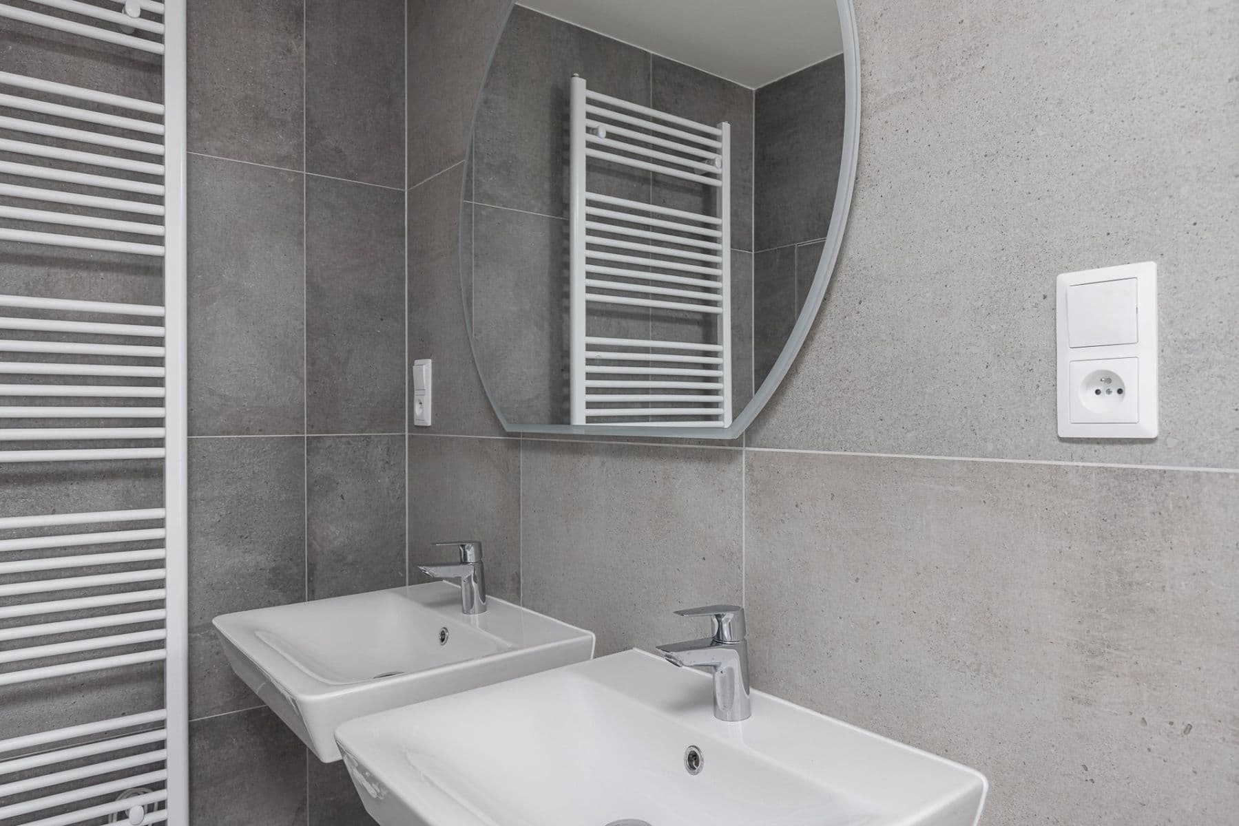 Prenájom bytu 3-izbový 86 m², Poděbradská, Praha, Praha Prenájom bytu 3-izbový 86 m², Poděbradská, Praha, Praha
