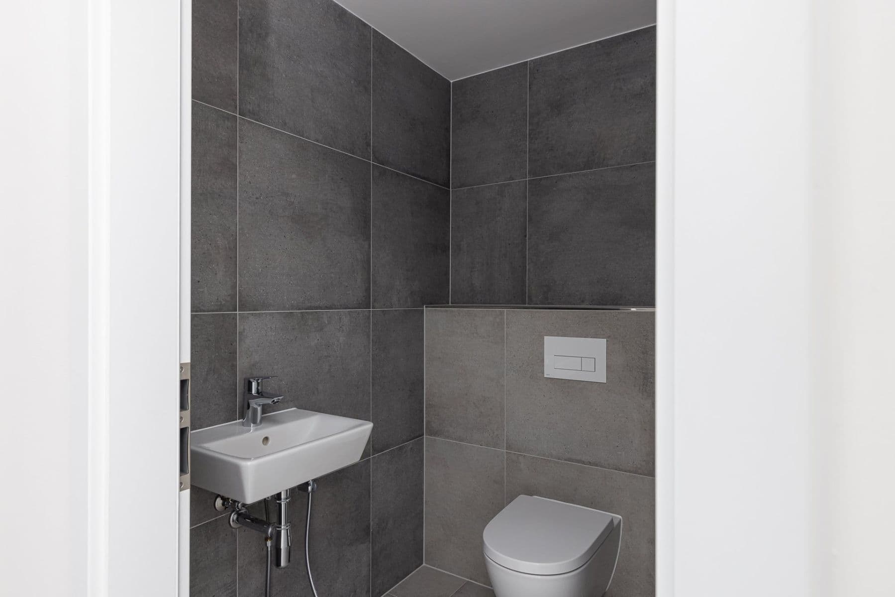 Prenájom bytu 3-izbový 86 m², Poděbradská, Praha, Praha Prenájom bytu 3-izbový 86 m², Poděbradská, Praha, Praha