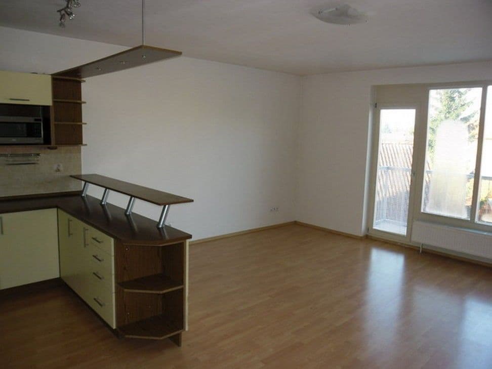 Prenájom bytu 2-izbový 61 m², Karla Zicha, Praha, Praha Prenájom bytu 2-izbový 61 m², Karla Zicha, Praha, Praha