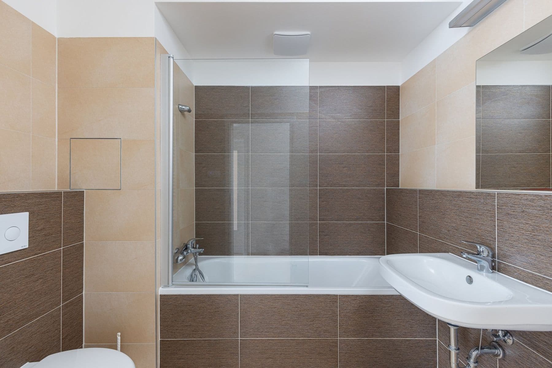 Prenájom bytu 2-izbový 56 m², Hevlínská, Praha, Praha Prenájom bytu 2-izbový 56 m², Hevlínská, Praha, Praha