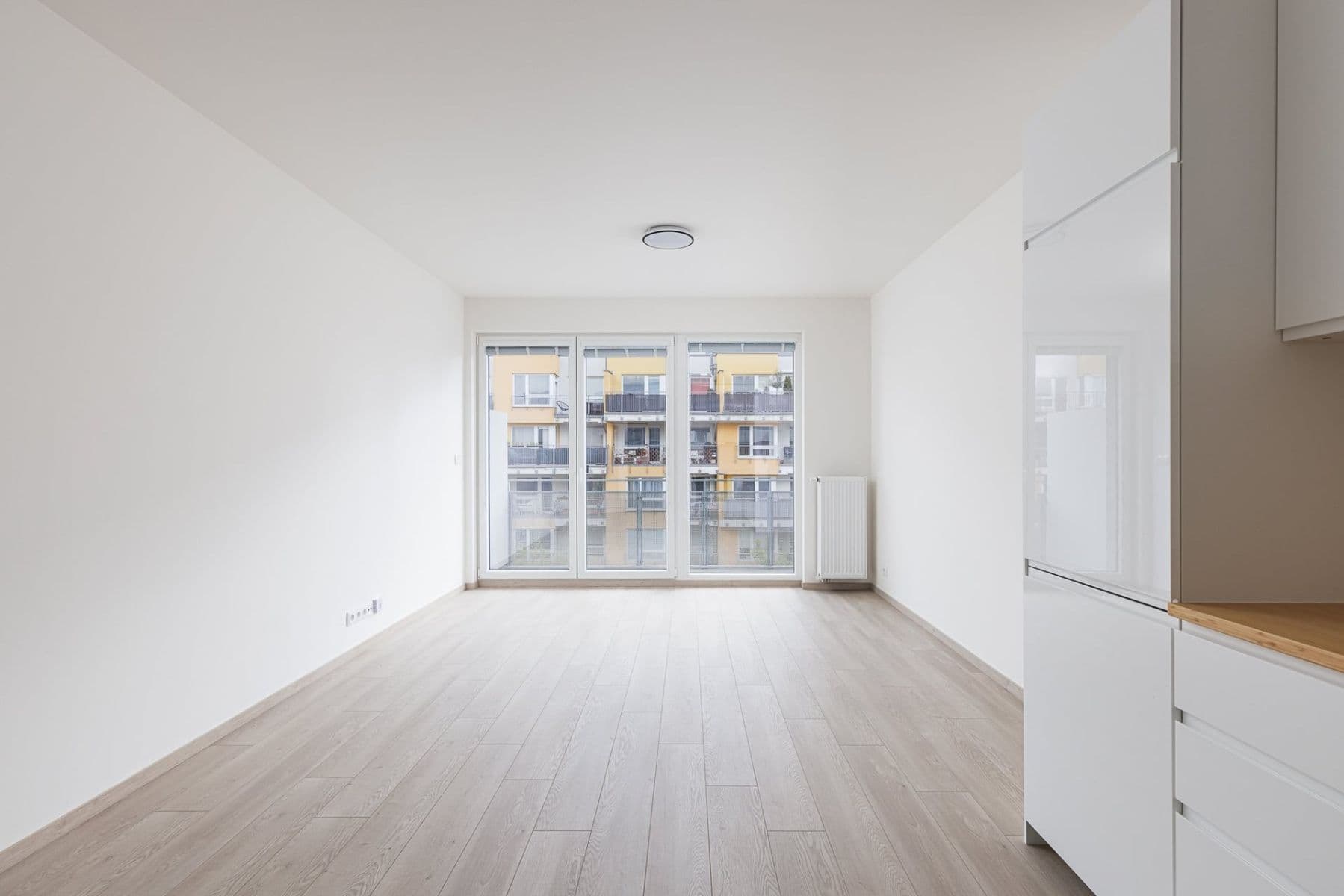 Prenájom bytu 1-izbový 38 m², Gerstelova, Praha, Praha Prenájom bytu 1-izbový 38 m², Gerstelova, Praha, Praha