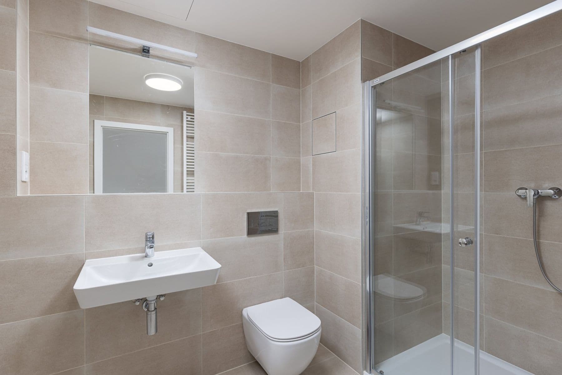 Prenájom bytu 2-izbový 47 m², Hodkovická, Praha, Praha Prenájom bytu 2-izbový 47 m², Hodkovická, Praha, Praha
