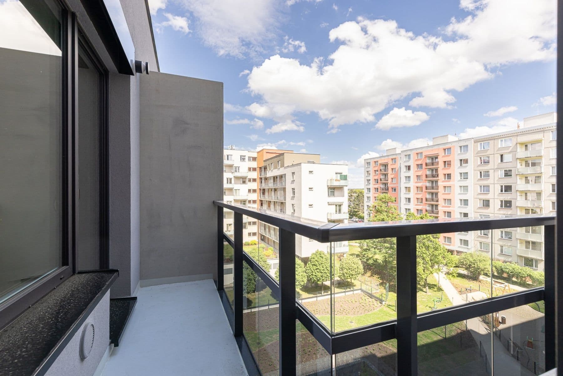 Prenájom bytu 2-izbový 47 m², Hodkovická, Praha, Praha Prenájom bytu 2-izbový 47 m², Hodkovická, Praha, Praha