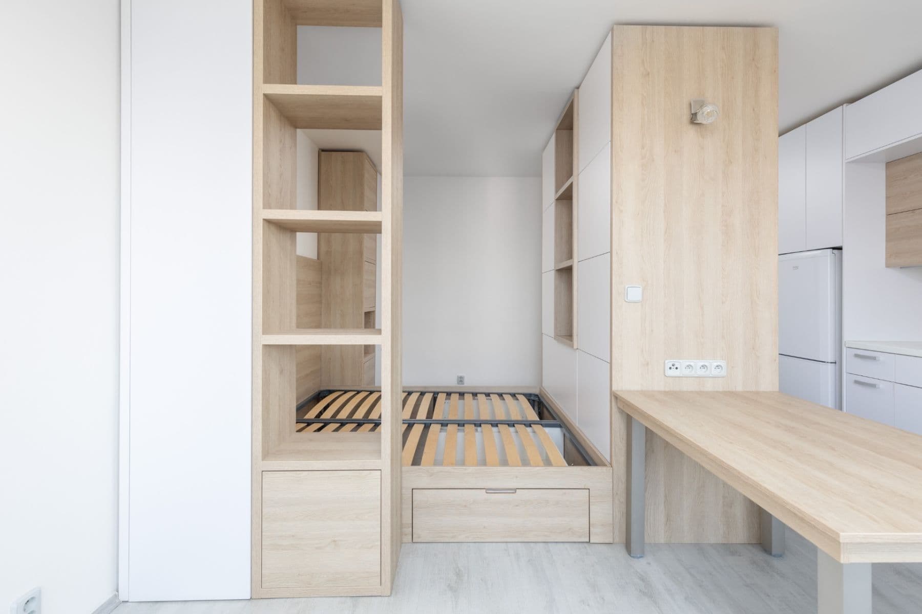 Prenájom bytu 1-izbový 31 m², Topolová, Praha, Praha Prenájom bytu 1-izbový 31 m², Topolová, Praha, Praha