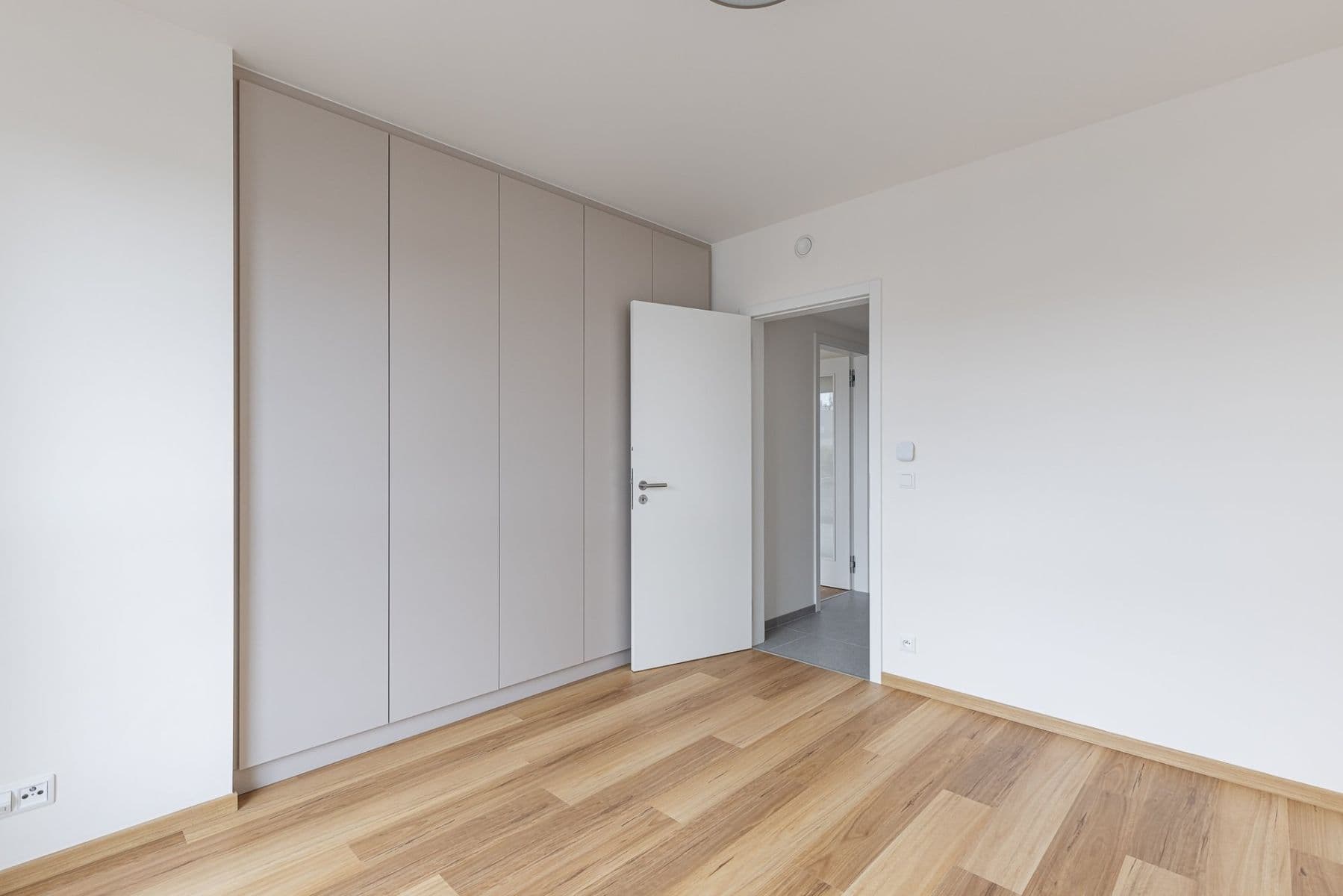 Prenájom bytu 2-izbový 51 m², Kolmanova, Praha, Praha Prenájom bytu 2-izbový 51 m², Kolmanova, Praha, Praha