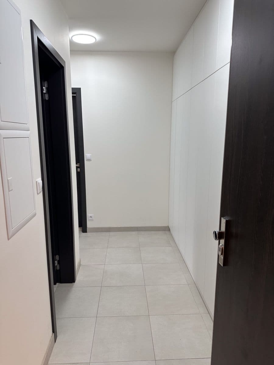 Prenájom bytu 2-izbový 50 m², Měchnovská, Praha, Praha Prenájom bytu 2-izbový 50 m², Měchnovská, Praha, Praha