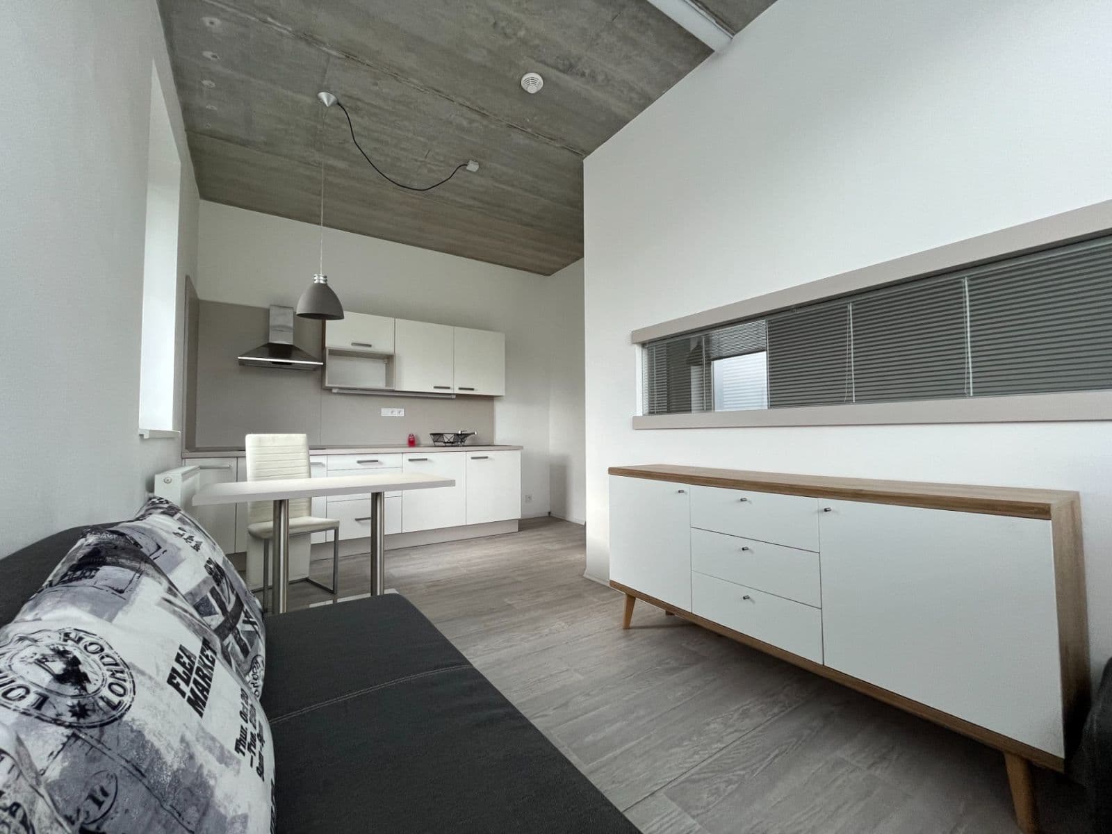 Prenájom bytu 2-izbový 45 m², V Bytovkách, Praha, Praha Prenájom bytu 2-izbový 45 m², V Bytovkách, Praha, Praha