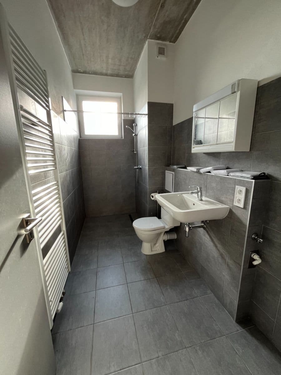 Prenájom bytu 2-izbový 45 m², V Bytovkách, Praha, Praha Prenájom bytu 2-izbový 45 m², V Bytovkách, Praha, Praha