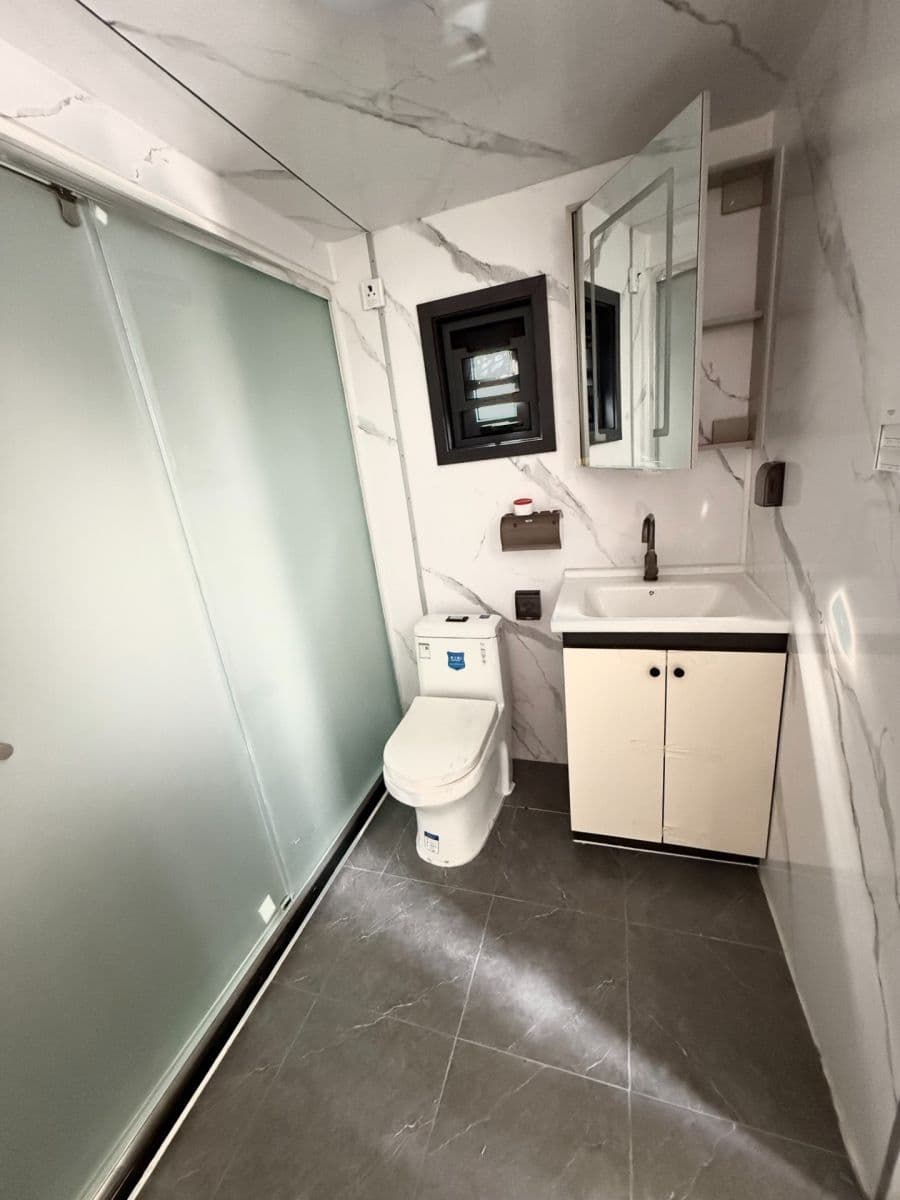 Predaj garáže 23 m², Praha, Praha Predaj garáže 23 m², Praha, Praha