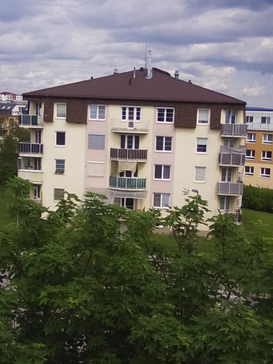 Prenájom bytu 1-izbový 48 m², Topolová, Olomouc, Olomoucký kraj Prenájom bytu 1-izbový 48 m², Topolová, Olomouc, Olomoucký kraj