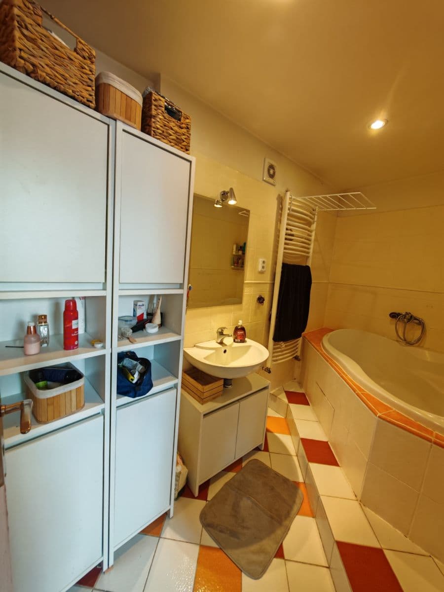 Predaj bytu 3-izbový 122 m², Gočárova třída, Hradec Králové, Královéhradecký kraj Predaj bytu 3-izbový 122 m², Gočárova třída, Hradec Králové, Královéhradecký kraj