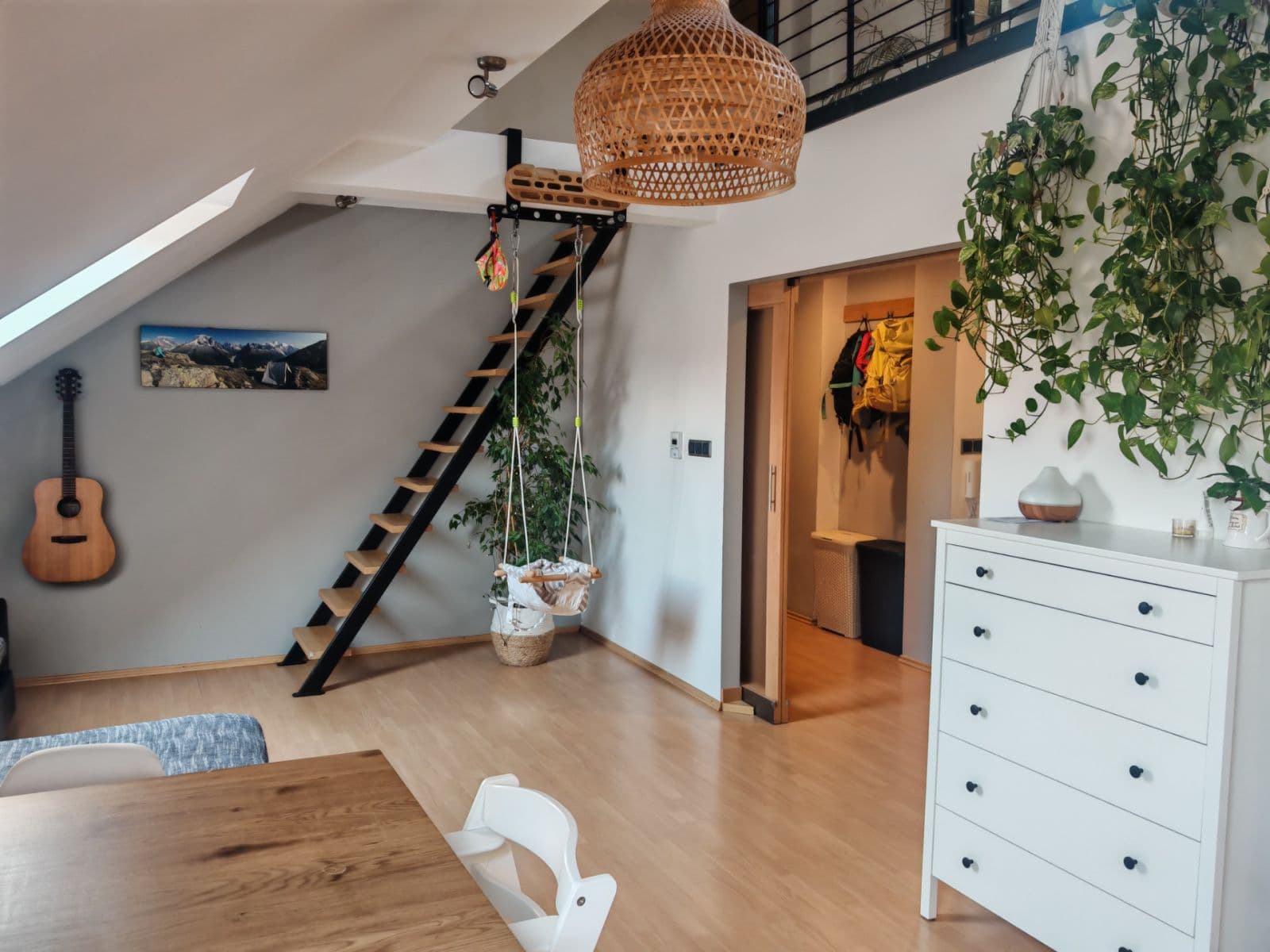 Predaj bytu 3-izbový 122 m², Gočárova třída, Hradec Králové, Královéhradecký kraj Predaj bytu 3-izbový 122 m², Gočárova třída, Hradec Králové, Královéhradecký kraj