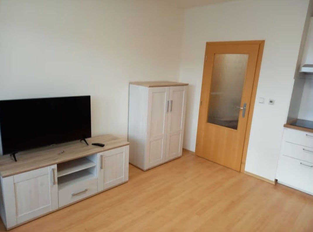 Predaj bytu 1-izbový 33 m², Nachová, Brno, Jihomoravský kraj Predaj bytu 1-izbový 33 m², Nachová, Brno, Jihomoravský kraj