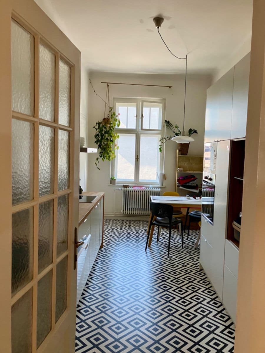 Prenájom bytu 3-izbový 112 m², Partyzánské náměstí, Ostrava, Moravskoslezský kraj Prenájom bytu 3-izbový 112 m², Partyzánské náměstí, Ostrava, Moravskoslezský kraj