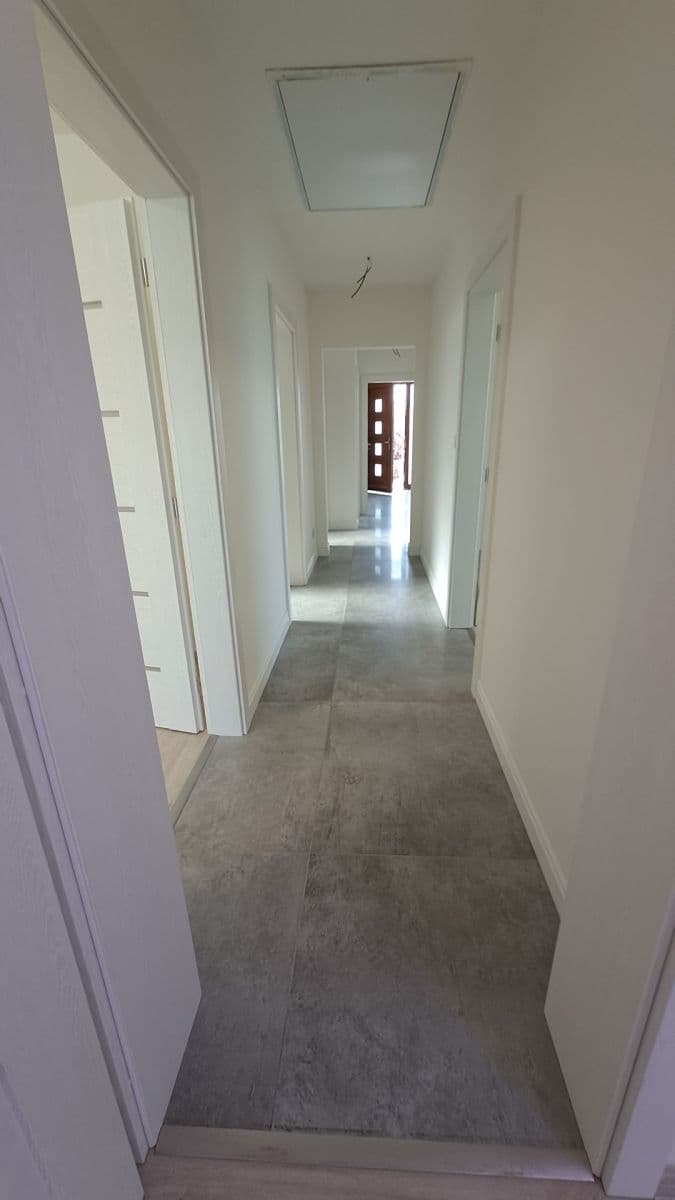 Prenájom domu 127 m², pozemek 1.000 m², Na Statku, Tuklaty, Středočeský kraj Prenájom domu 127 m², pozemek 1.000 m², Na Statku, Tuklaty, Středočeský kraj