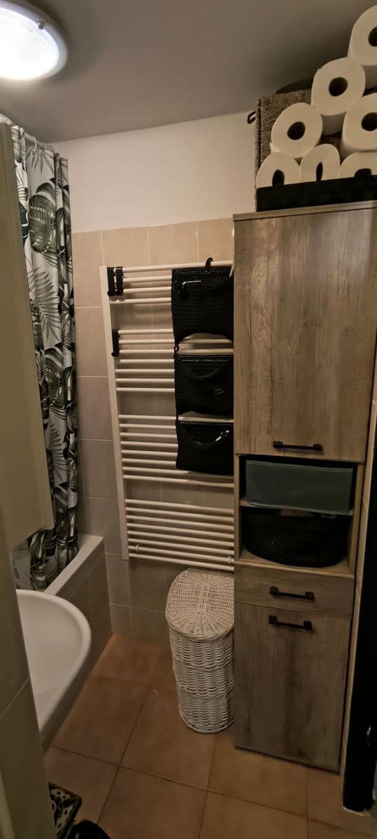 Predaj bytu 2-izbový 45 m², Zvoncovitá, Praha, Praha Predaj bytu 2-izbový 45 m², Zvoncovitá, Praha, Praha