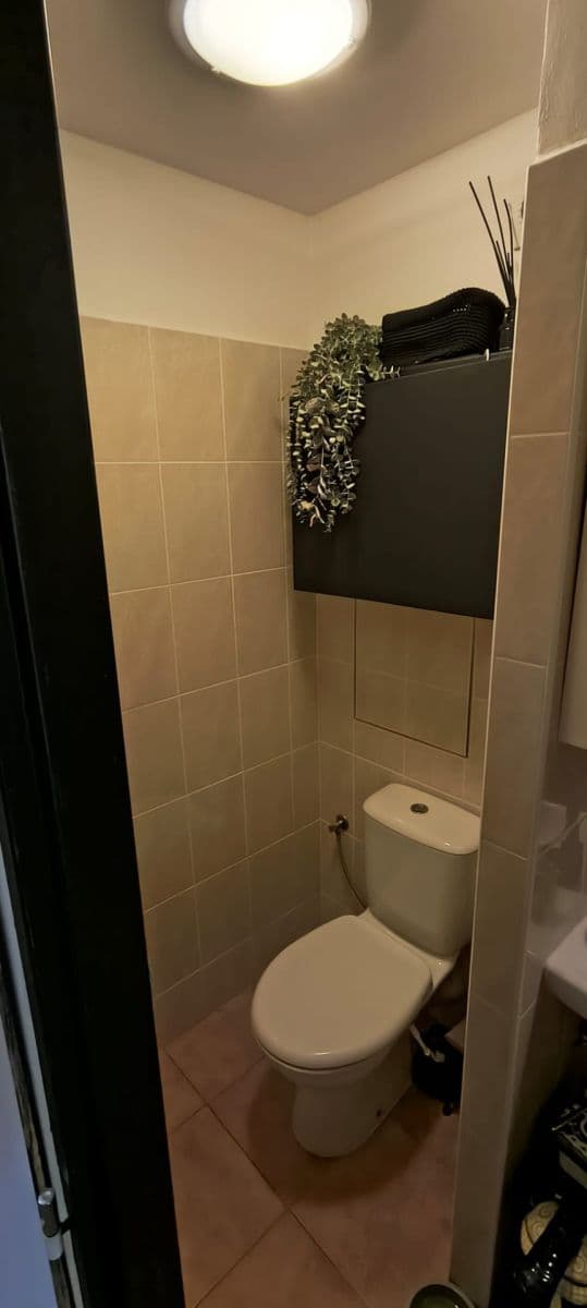 Predaj bytu 2-izbový 45 m², Zvoncovitá, Praha, Praha Predaj bytu 2-izbový 45 m², Zvoncovitá, Praha, Praha
