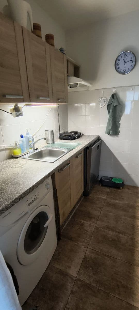 Predaj bytu 2-izbový 45 m², Zvoncovitá, Praha, Praha Predaj bytu 2-izbový 45 m², Zvoncovitá, Praha, Praha