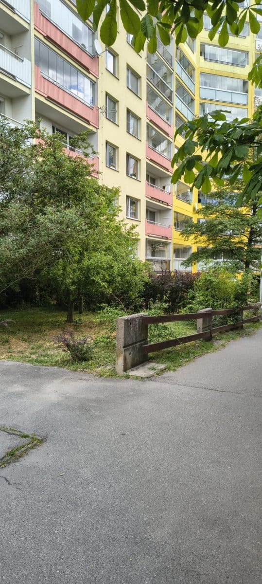 Predaj bytu 2-izbový 45 m², Zvoncovitá, Praha, Praha Predaj bytu 2-izbový 45 m², Zvoncovitá, Praha, Praha