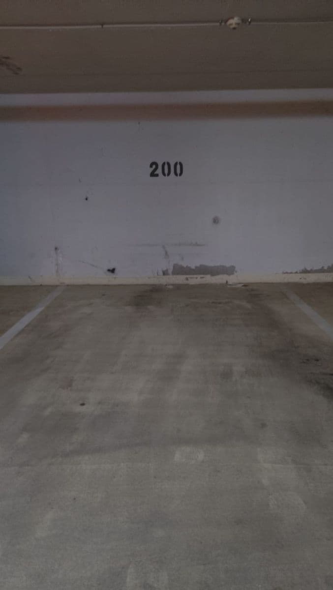Prenájom garáže 15 m², Sluneční náměstí, Praha, Praha Prenájom garáže 15 m², Sluneční náměstí, Praha, Praha