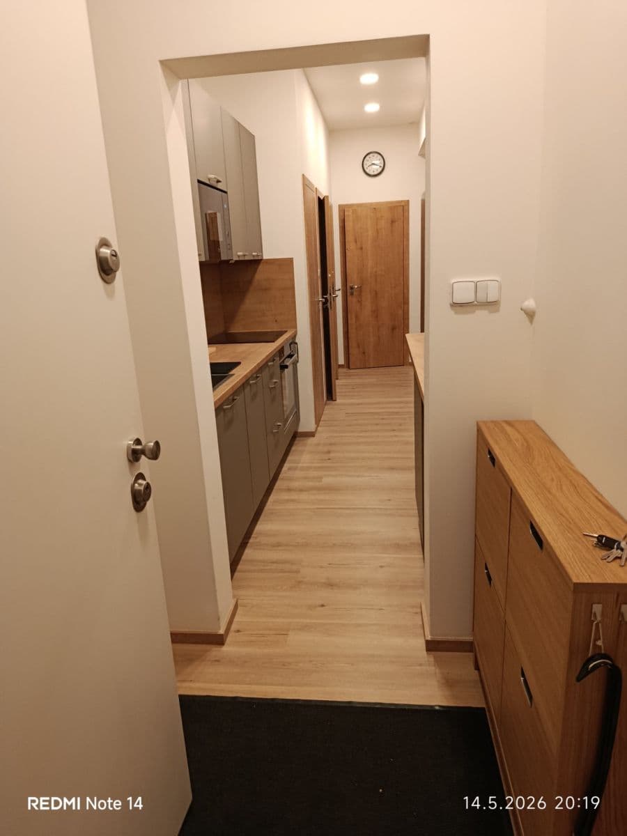 Prenájom bytu 2-izbový 58 m², Podolská, Praha, Praha Prenájom bytu 2-izbový 58 m², Podolská, Praha, Praha
