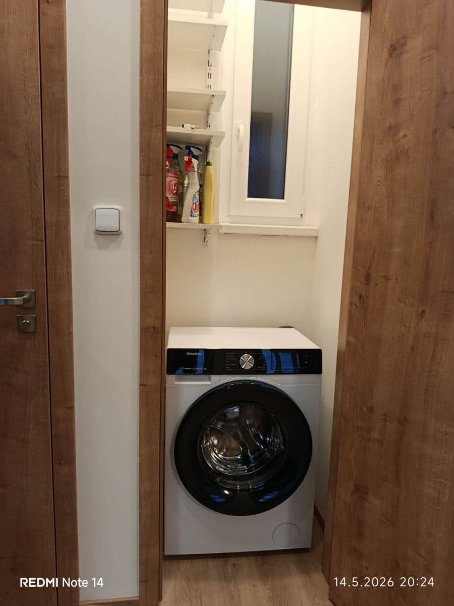 Prenájom bytu 2-izbový 58 m², Podolská, Praha, Praha Prenájom bytu 2-izbový 58 m², Podolská, Praha, Praha