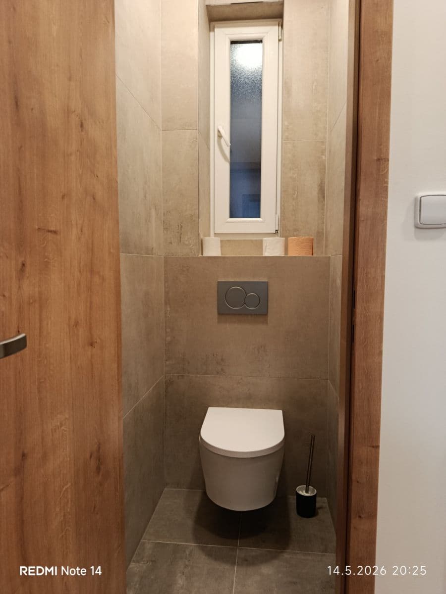 Prenájom bytu 2-izbový 58 m², Podolská, Praha, Praha Prenájom bytu 2-izbový 58 m², Podolská, Praha, Praha