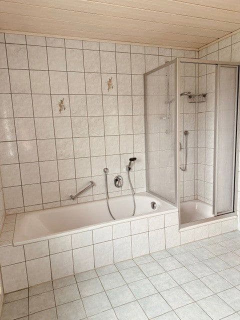 Prenájom domu 176 m², pozemek 394 m², Kümmersbruck, Bavorsko Prenájom domu 176 m², pozemek 394 m², Kümmersbruck, Bavorsko