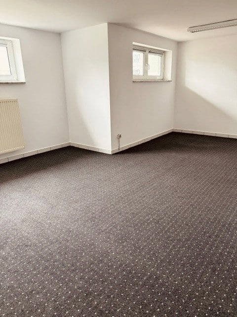 Prenájom domu 176 m², pozemek 394 m², Kümmersbruck, Bavorsko Prenájom domu 176 m², pozemek 394 m², Kümmersbruck, Bavorsko