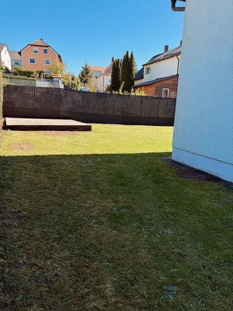 Prenájom domu 176 m², pozemek 394 m², Kümmersbruck, Bavorsko Prenájom domu 176 m², pozemek 394 m², Kümmersbruck, Bavorsko