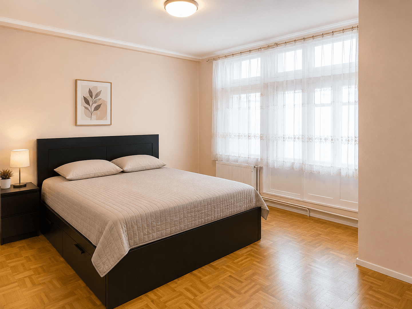 Prenájom bytu 4-izbový 120 m², Ehinger Straße 48, Rottenburg am Neckar, Bádensko-Wurttembersko Prenájom bytu 4-izbový 120 m², Ehinger Straße 48, Rottenburg am Neckar, Bádensko-Wurttembersko