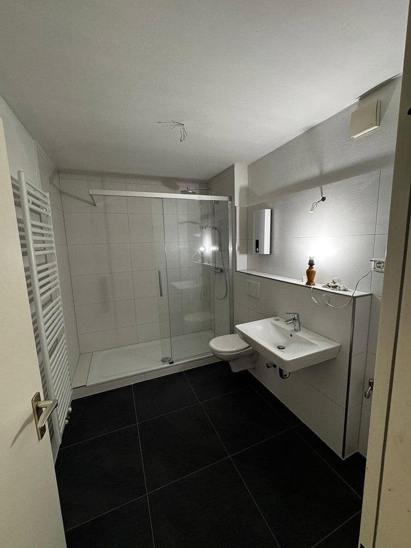 Prenájom bytu 2-izbový 71 m², Essen, Severné Porýnie - Westfálsko Prenájom bytu 2-izbový 71 m², Essen, Severné Porýnie - Westfálsko