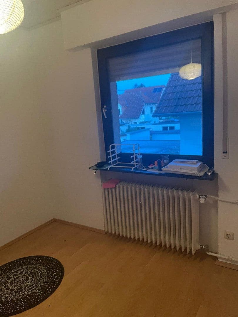 Prenájom bytu 3-izbový 105 m², Hartenauer Straße 45, Bickenbach, Hesensko Prenájom bytu 3-izbový 105 m², Hartenauer Straße 45, Bickenbach, Hesensko