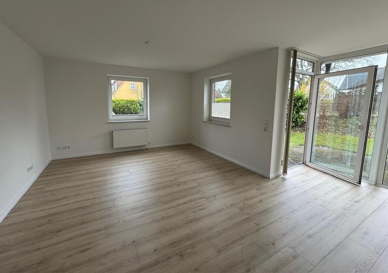 Predaj domu 130 m², pozemek 354 m², Busdorf, Šlezvicko-Holštajnsko Predaj domu 130 m², pozemek 354 m², Busdorf, Šlezvicko-Holštajnsko