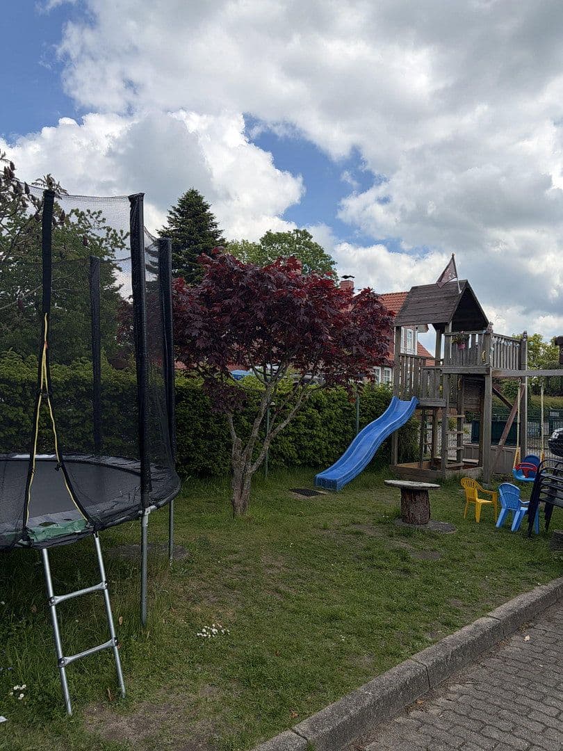 Prenájom bytu 4-izbový 60 m², Wilstedter Str. 3, Wakendorf II, Šlezvicko-Holštajnsko Prenájom bytu 4-izbový 60 m², Wilstedter Str. 3, Wakendorf II, Šlezvicko-Holštajnsko