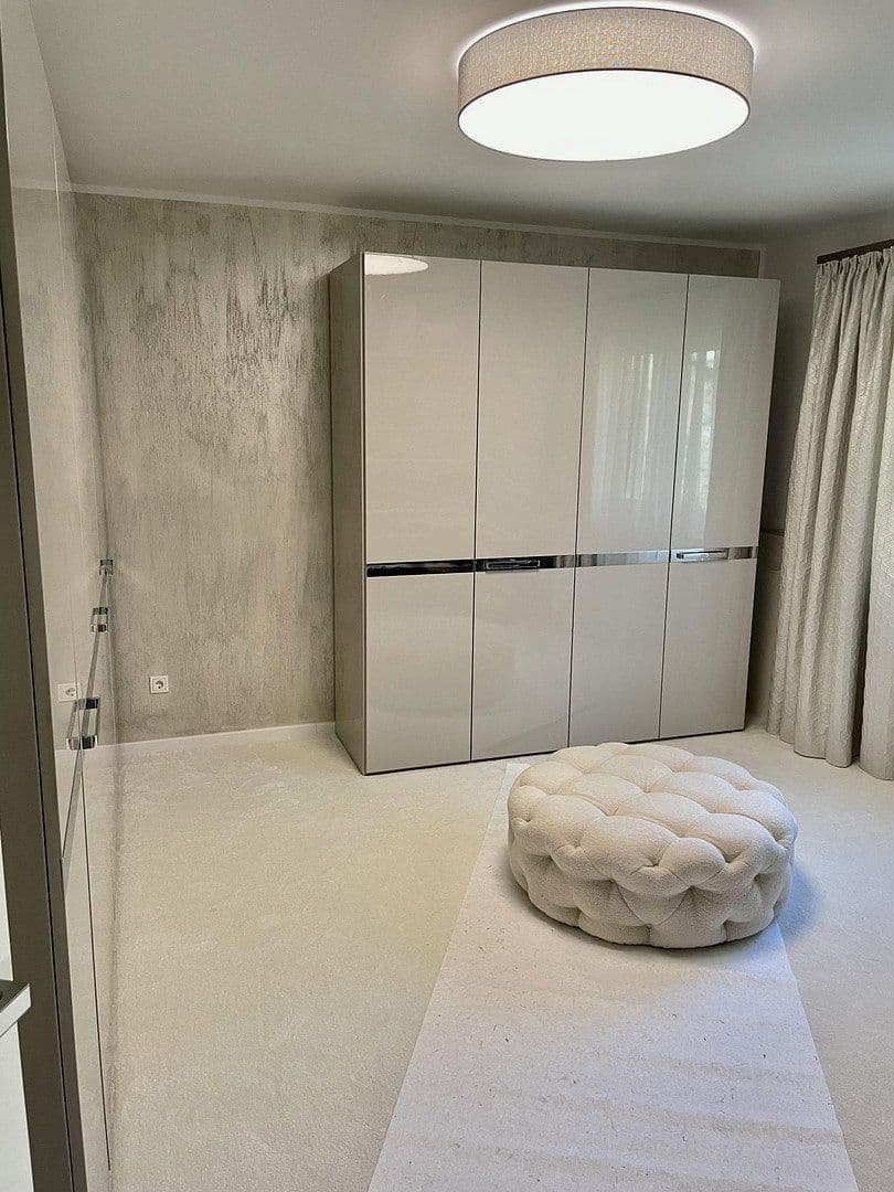 Predaj domu 230 m², pozemek 2.070 m², Bergisch Gladbach, Severné Porýnie - Westfálsko Predaj domu 230 m², pozemek 2.070 m², Bergisch Gladbach, Severné Porýnie - Westfálsko