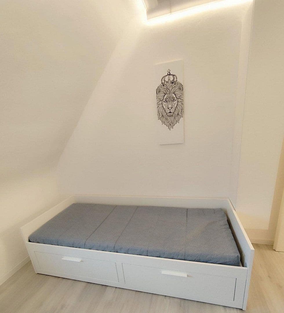 Prenájom bytu 1-izbový 13 m², Wagenburgstraße 101, Stuttgart, Bádensko-Wurttembersko Prenájom bytu 1-izbový 13 m², Wagenburgstraße 101, Stuttgart, Bádensko-Wurttembersko