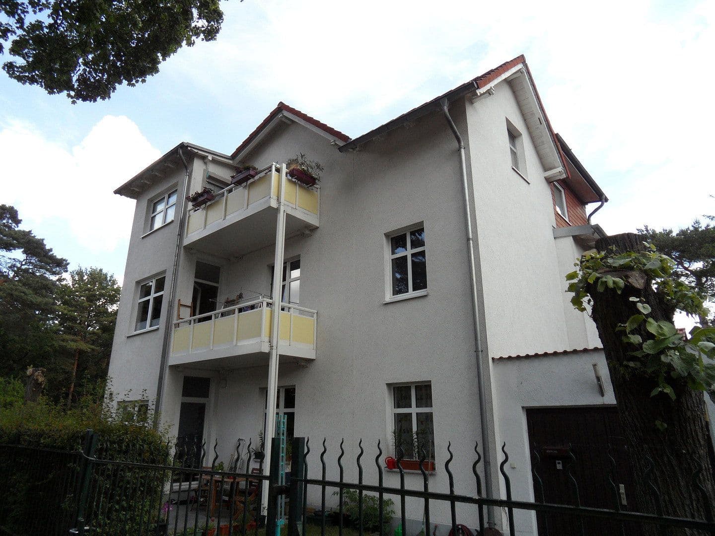 Prenájom bytu 4-izbový 85 m², Eichwalde, Brandenbursko Prenájom bytu 4-izbový 85 m², Eichwalde, Brandenbursko