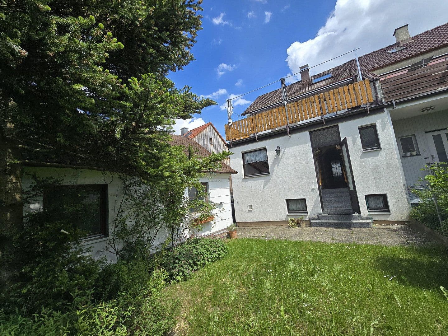 Predaj domu 110 m², pozemek 200 m², Ulm, Bádensko-Wurttembersko Predaj domu 110 m², pozemek 200 m², Ulm, Bádensko-Wurttembersko