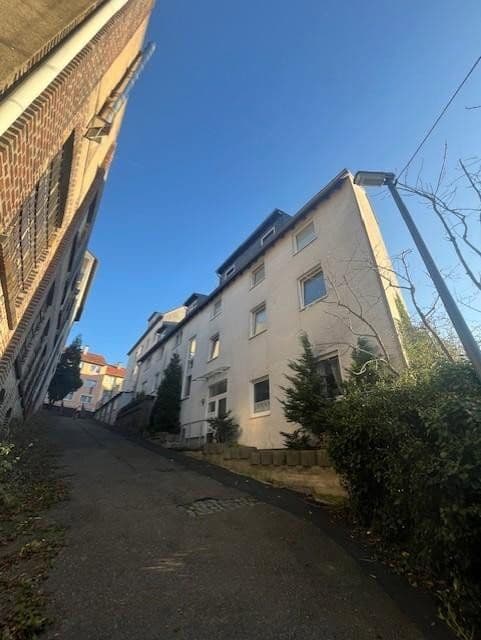 Prenájom bytu 4-izbový 97 m², Wuppertal, Severné Porýnie - Westfálsko Prenájom bytu 4-izbový 97 m², Wuppertal, Severné Porýnie - Westfálsko